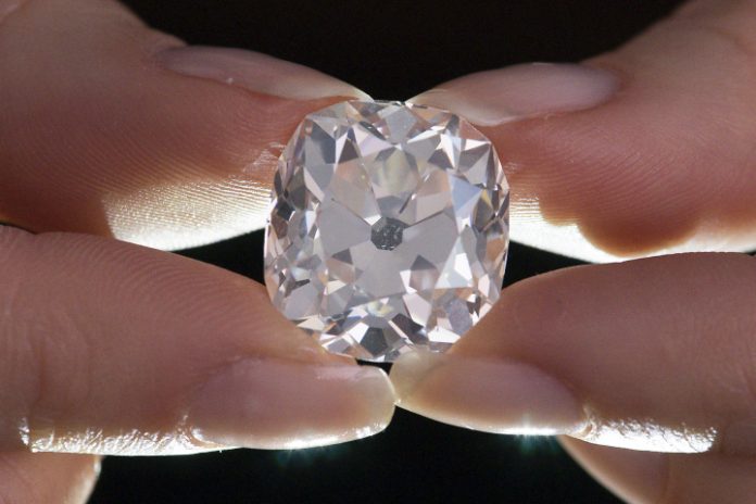BRITAIN-JEWELLERY-AUCTION-SOTHEBYS