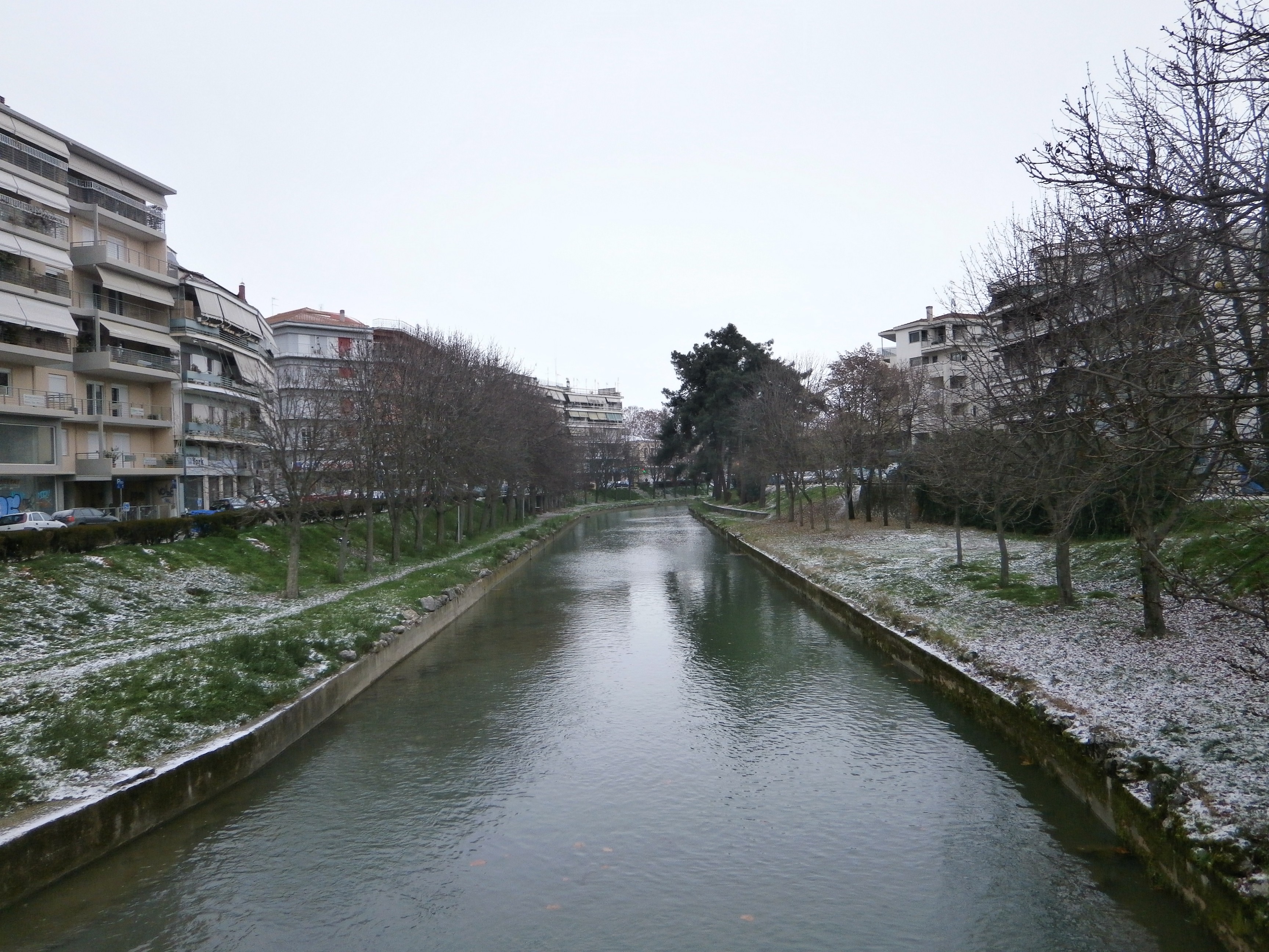 Φωτορεπορτάζ από τα  Τρίκαλα μετά το χιονιά