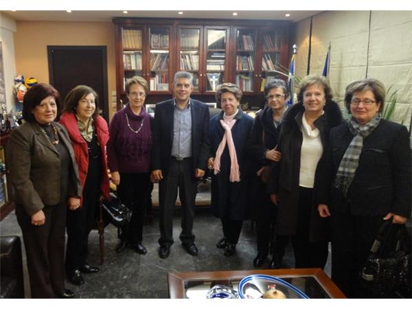 Συνάντηση Περιφερειάρχη με τις “Φίλες της Αγάπης”