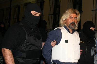Στη δημοσιότητα οι φωτογραφίες της 22χρονης που καταζητείται για την υπόθεση Χριστ. Ξηρού