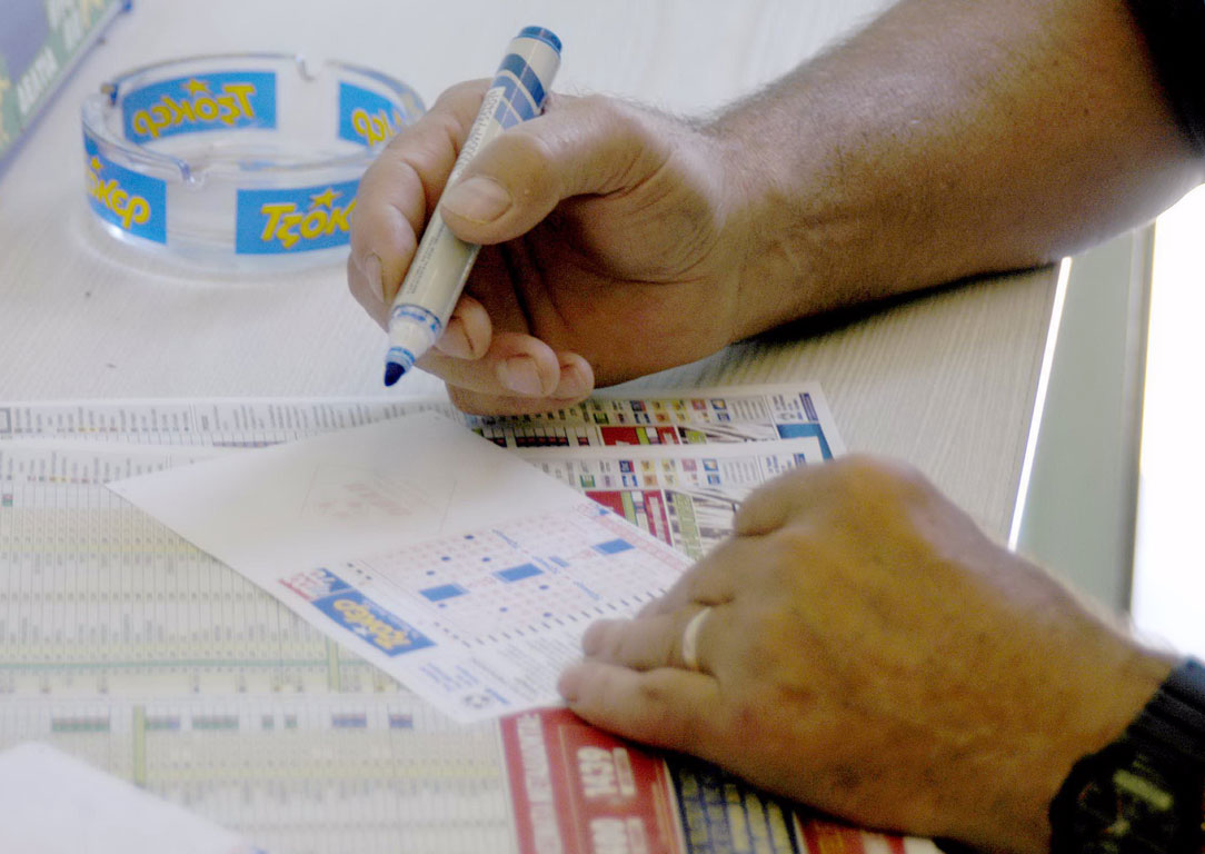 3,7 εκατ. ευρώ κέρδισε υπερτυχερός στο Τζόκερ