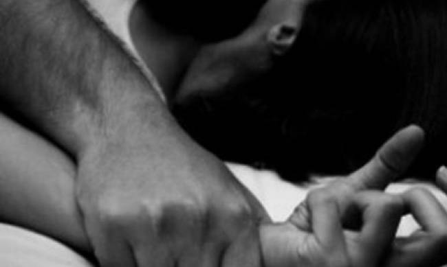 ΑΘΩΩΣΑΝ ΠΑΙΔΟΦΙΛΟ ΕΠΕΙΔΗ Η 13ΧΡΟΝΗ ΕΔΕΙΧΝΕ «ΑΝΕΠΤΥΓΜΕΝΗ»