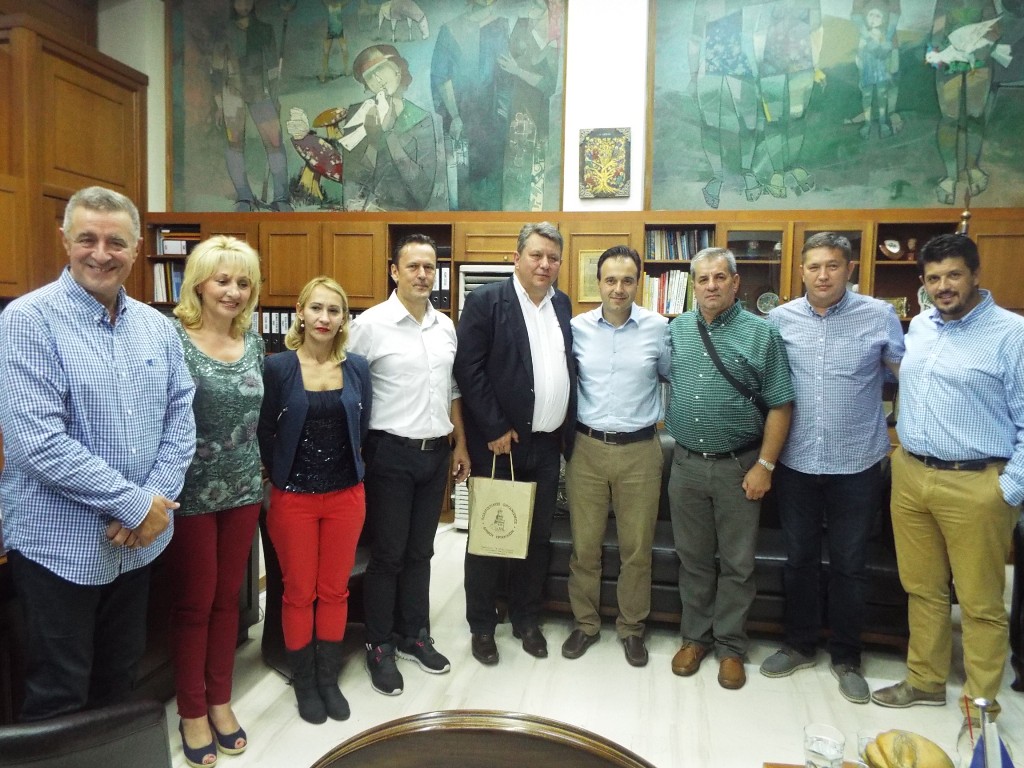 Αντιπροσωπεία από τη Βράνιε της Σερβίας στον Δήμαρχο Τρικκαίων