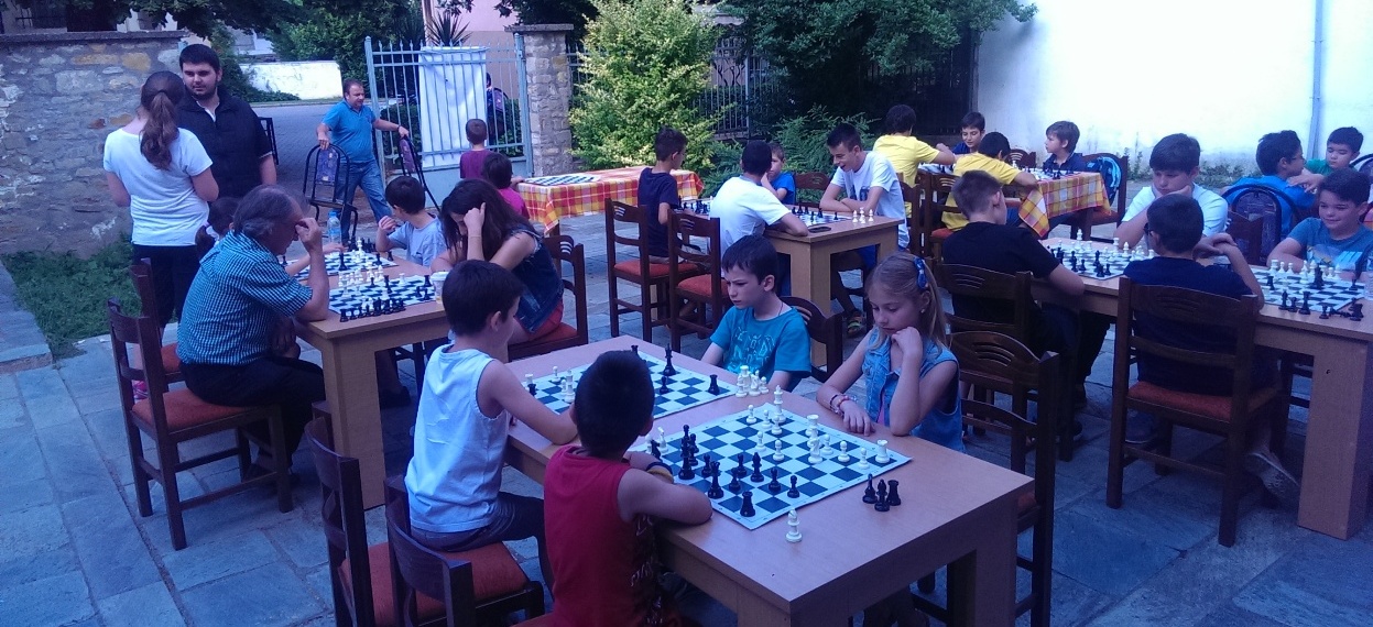 Εγγραφές στη σκακιστική κίνηση Τρικάλων