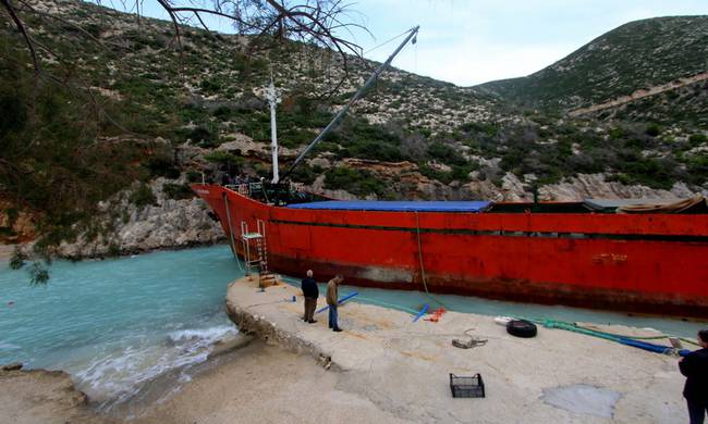 Προσάραξη φορτηγού πλοίου με εννέα άτομα πλήρωμα βορειοδυτικά της Αιδηψού