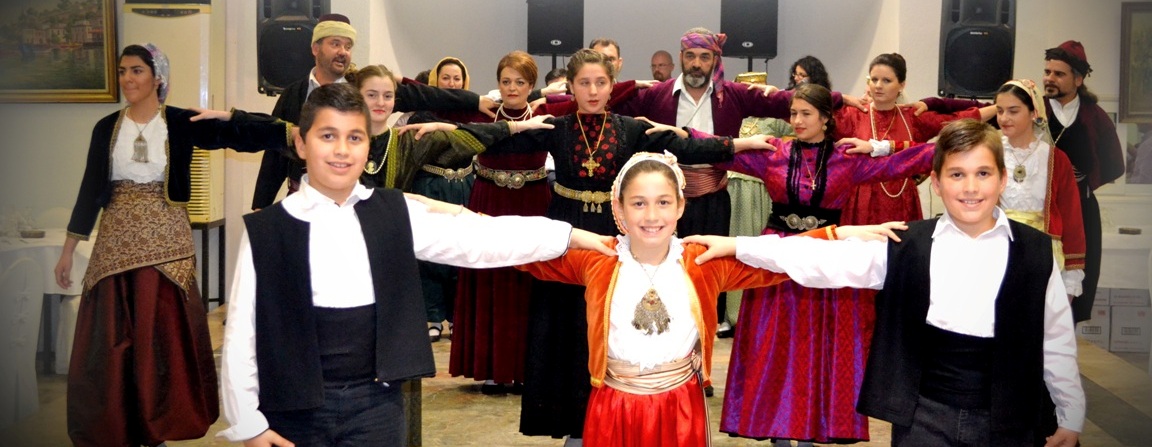 Με πολύ κέφι και διάθεση ο χορός του συλλόγου «Σωτήρα Τρικάλων»