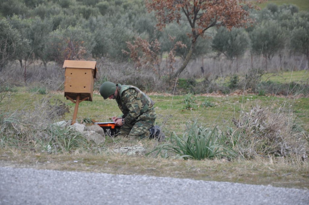 Πυροτεχνουργοί εξουδετέρωσαν βλήματα όλμων της κατοχής στο Αχλαδοχώρι Φαρκαδόνας