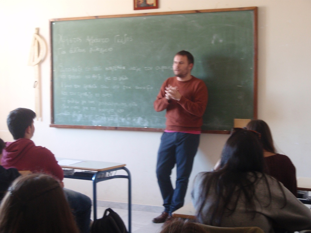 Ο συγγραφέας Χρήστος Αρμάντο Γκέζος στο Μουσικό Σχολείο Τρικάλων