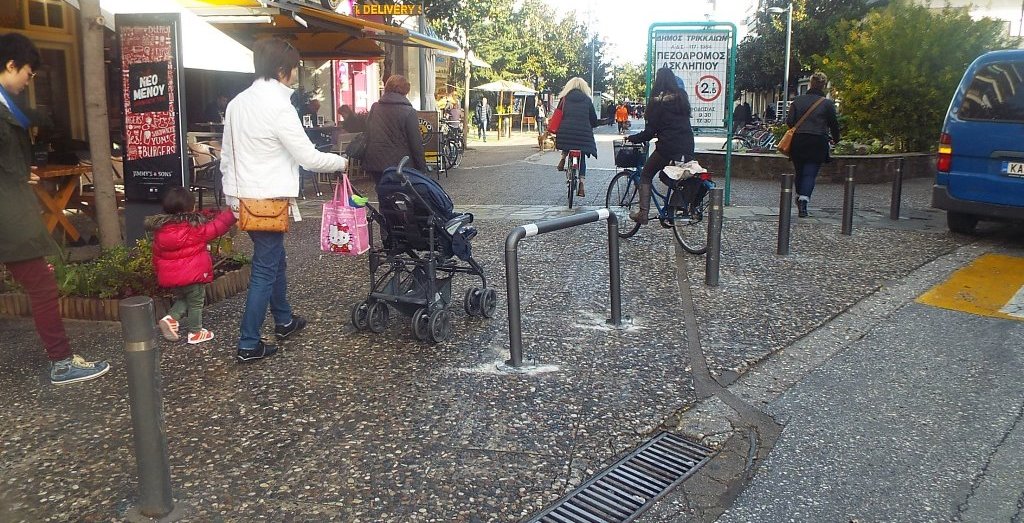Έκλεισαν οι πεζόδρομοι για τα οχήματα