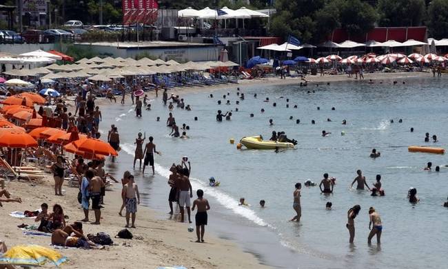 Καιρός του Αγίου Πνεύματος: Επιμένει ο καύσωνας και τα 40άρια – Δείτε τις θερμοκρασίες