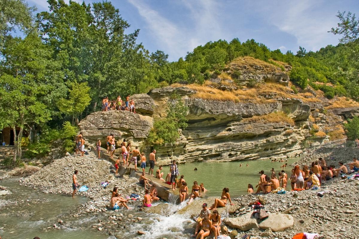Το River Ρarty στο Νεστόριο είναι ένας καλός λόγος για να μην πας σε νησί φετος