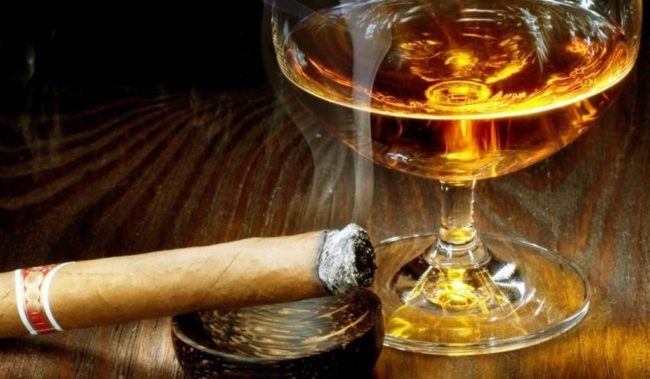 Οι εθισμοί υπεύθυνοι για να αναπτυχθεί στοματικός καρκίνος