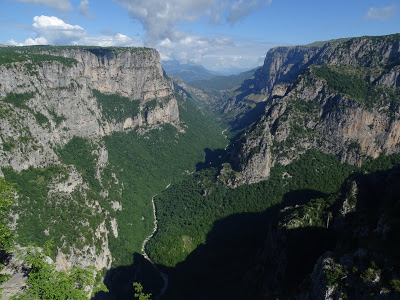 ΖΑΓΟΡΙ-Από το Βραδέτο στο “Μπελόη”,το πανέμορφο μπαλκόνι του Βίκου