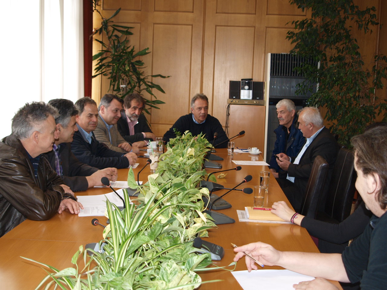Να καταργηθεί η ενδιάμεση εκπτωτική περίοδος ζητούν οι έμποροι των Τρικάλων