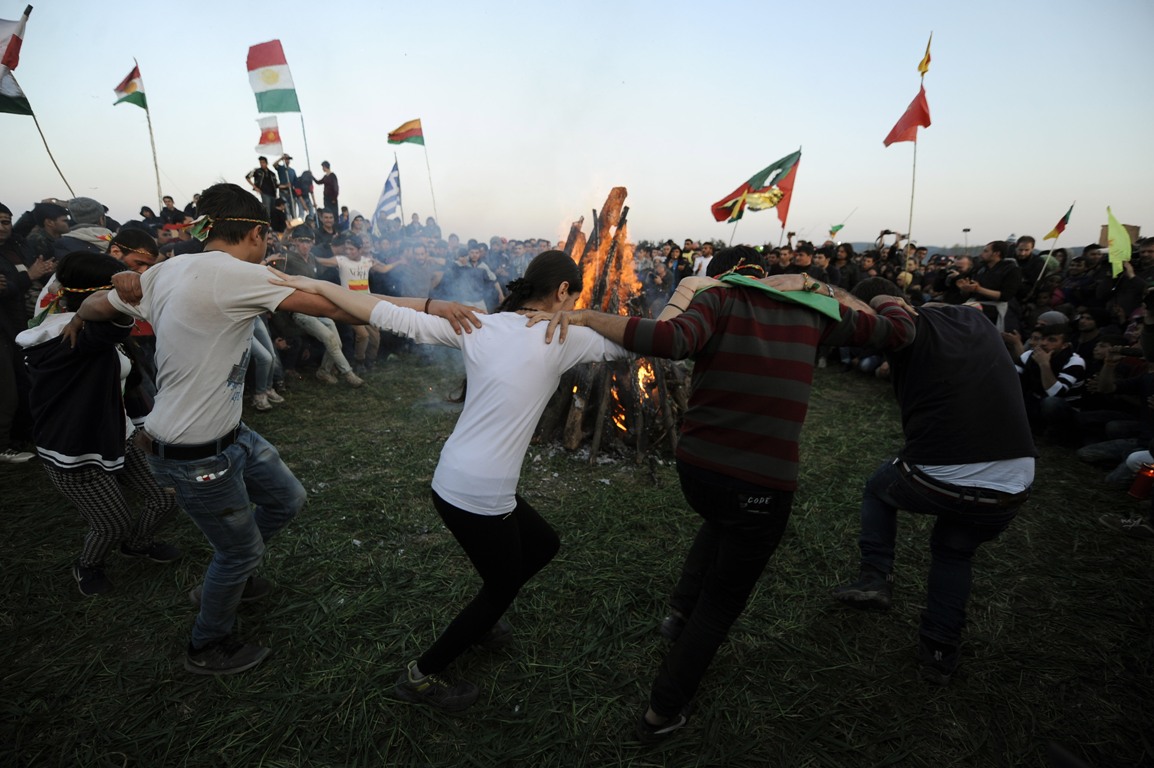 Οι πρόσφυγες στο πρώην ΑΤΛΑΝΤΙΚ θα γιορτάσουν την εαρινή ισημερία με τη γιορτή του Νεβρόζ