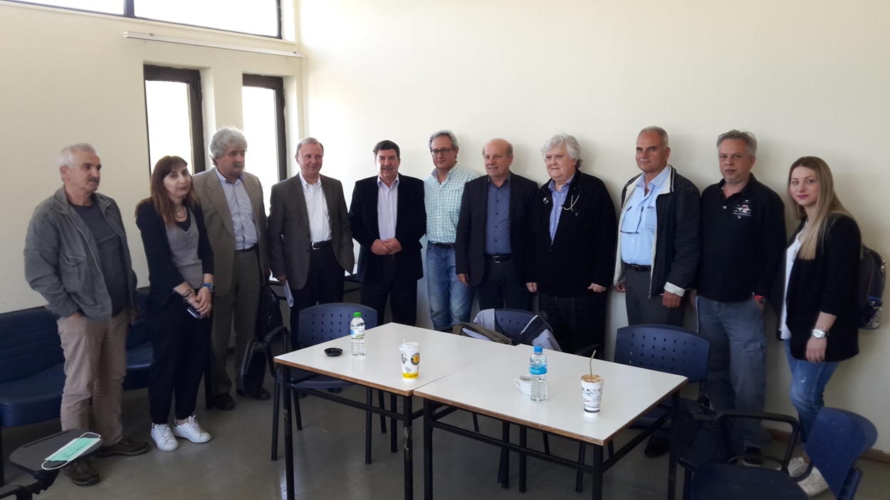 Επίσκεψη των Βουλευτών του ΣΥΡΙΖΑ στο Κ.Υ Φαρκαδόνας