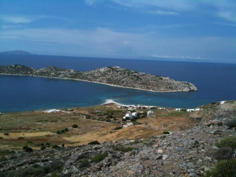 Οι δύο παραλίες της Αμοργού που θα λατρέψετε