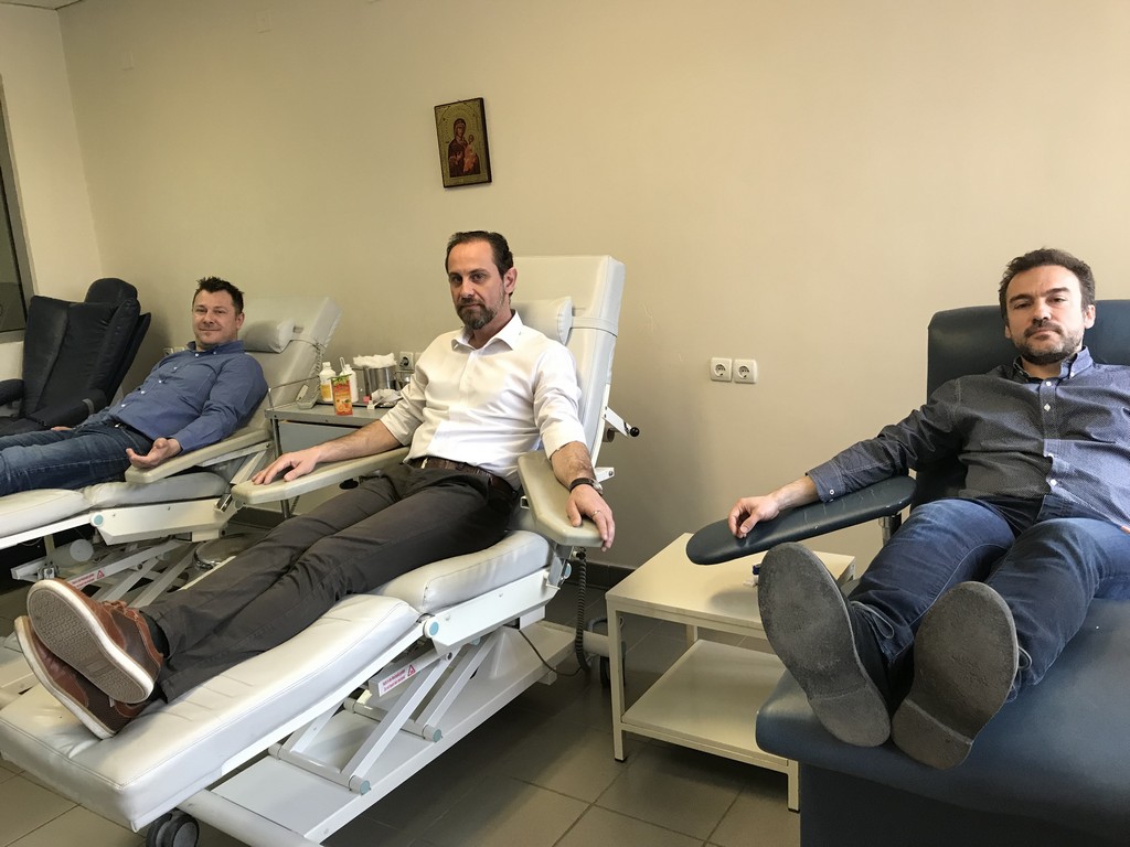 Με εθελοντική αιμοδοσία γιόρτασαν οι Οδοντίατροι των Τρικάλων την Παγκόσμια Ημέρα Στοματική Υγείας