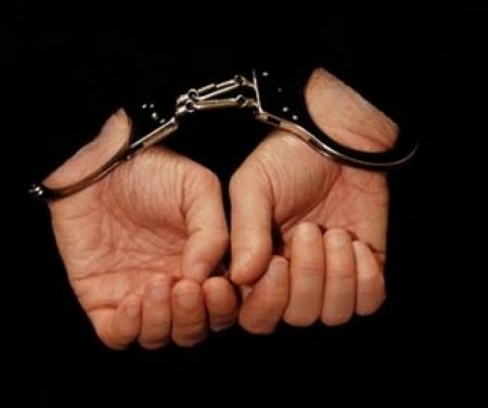 Εξιχνιάστηκαν τέσσερις περιπτώσεις κλοπών στον Βόλο-Συνελήφθη ως δράστης ένας 30χρονος
