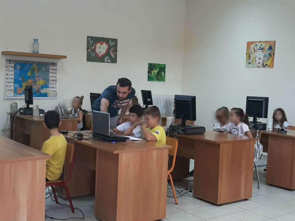 Η πληροφορική «ζωντανεύει» κλειστό σχολείο του Δήμου Τρικκαίων-Δωρεάν μαθήματα σε 26 παιδιά από τον Πλάτανο