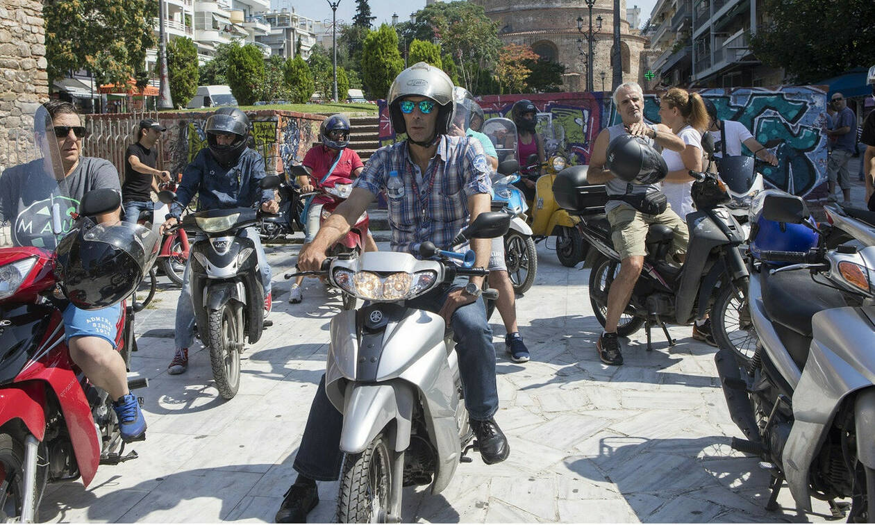 Υπουργείου Εργασίας: Τι αλλάζει για τους ντελιβεράδες – Πώς θα γίνονται οι απολύσεις