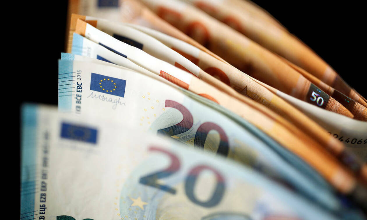 Εφάπαξ: Προκαταβολή του 80% για 25.000 δικαιούχους – Δείτε πόσα χρήματα μπορείτε να πάρετε