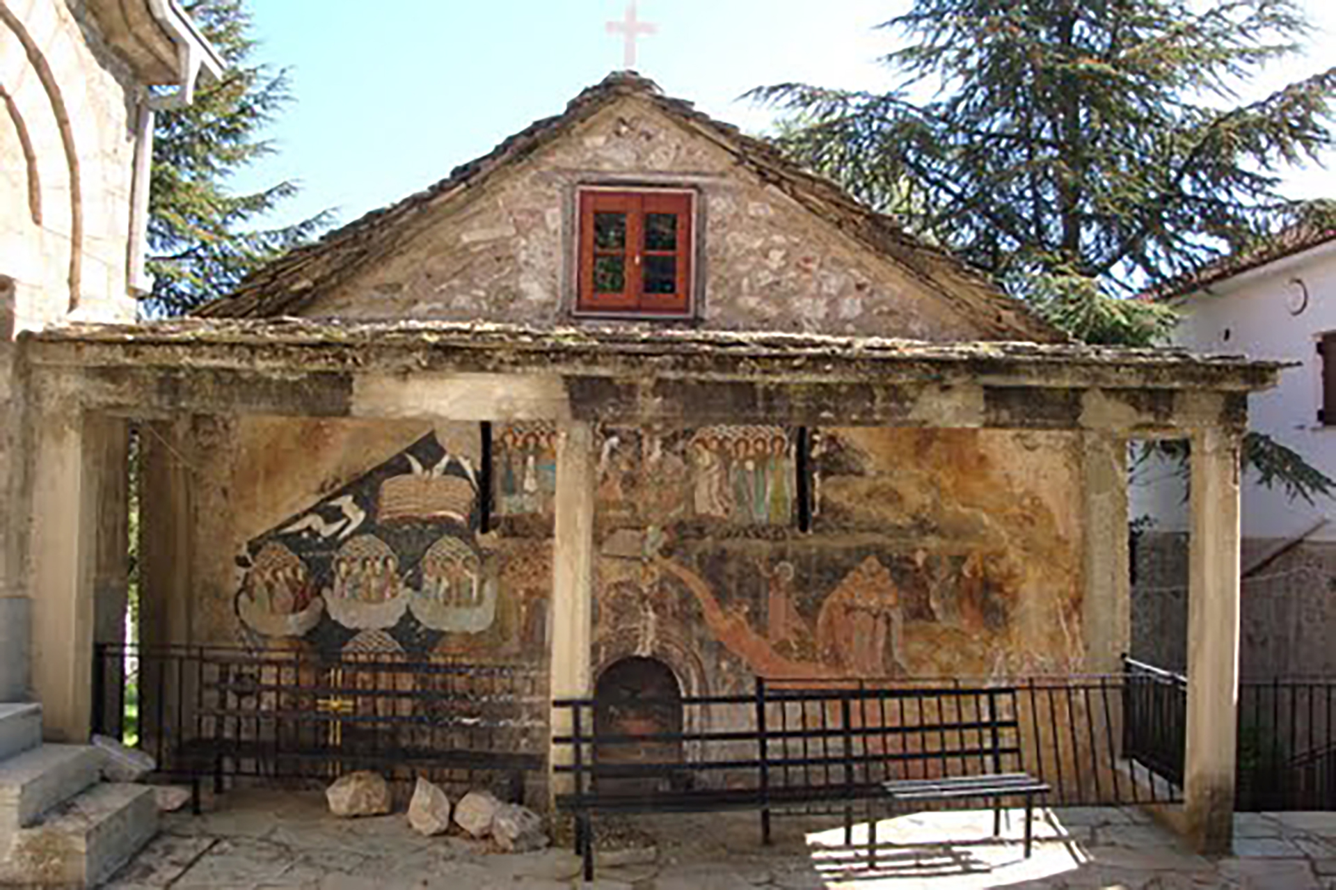 Στην αποκατάσταση της Ιεράς Μονής Γεννήσεως Θεοτόκου Λιμποχόβου προχωρά η Περιφέρεια Θεσσαλίας