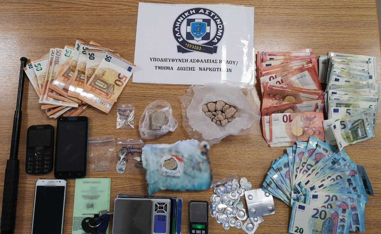 Εξαρθρώθηκε εγκληματική ομάδα που διακινούσε ναρκωτικά στο Βόλο