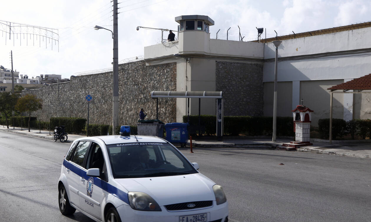 Συναγερμός για βόμβα στον Κορυδαλλό: Έκλεισαν οι φυλακές