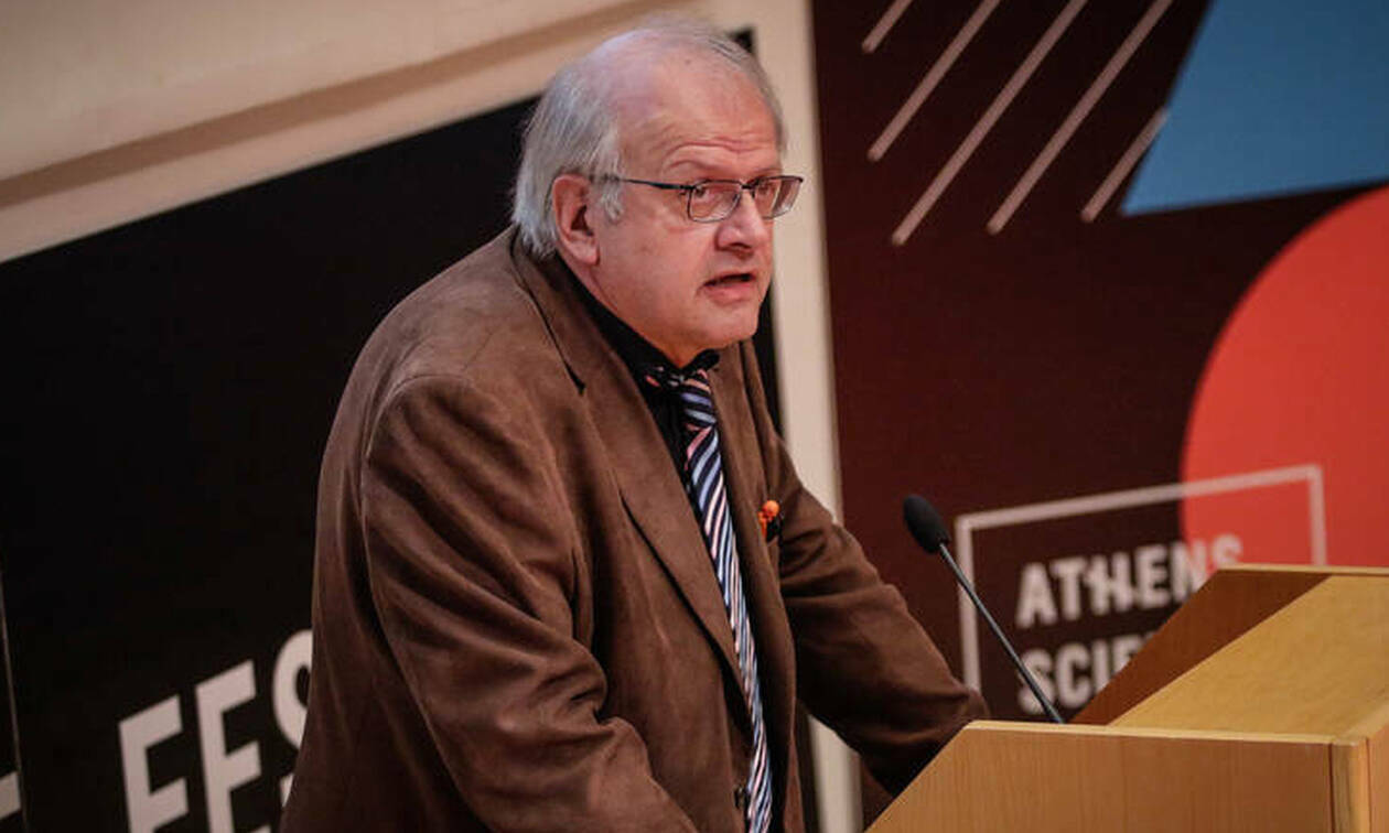 Τροχαίο για τον σεισμολόγο Άκη Τσελέντη – Νοσηλεύεται στο νοσοκομείο