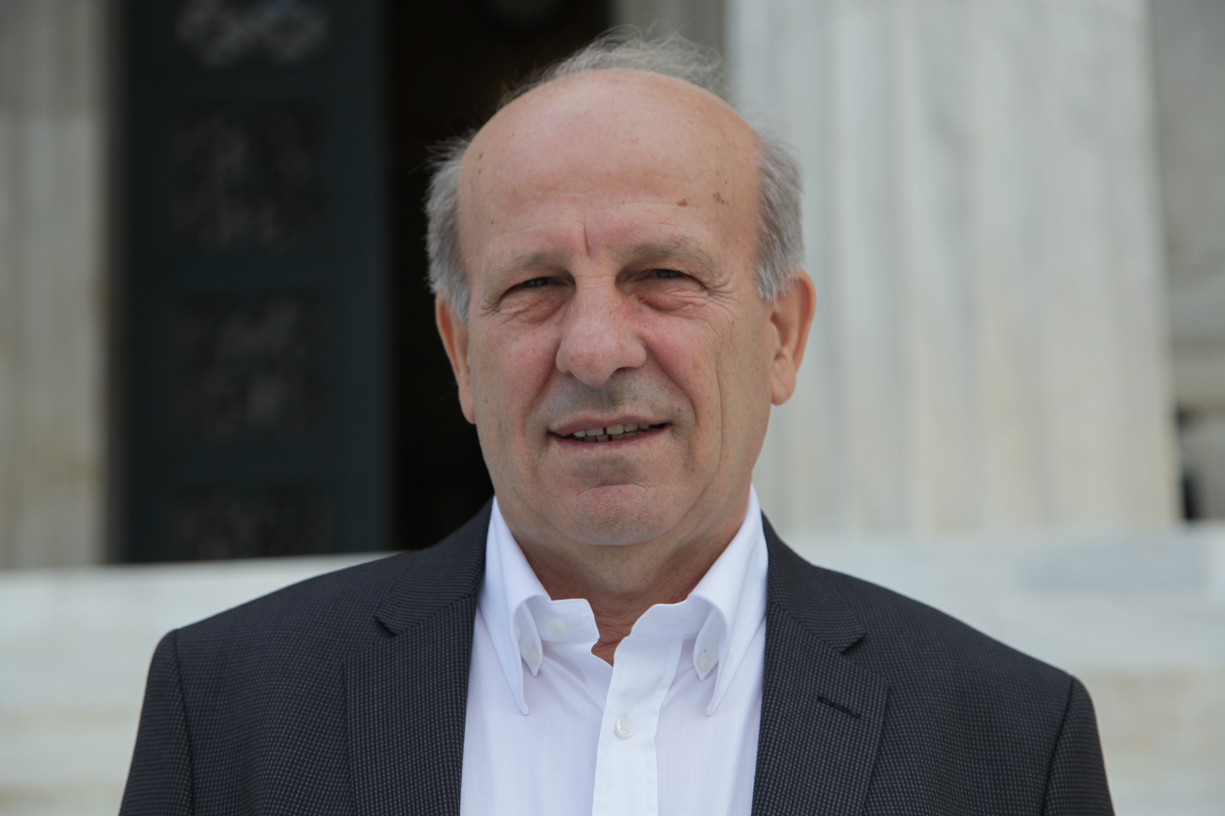Σιμορέλης: “Θετικές ρυθμίσεις για τη λειτουργία των φαρμακείων και την κοινωνία”