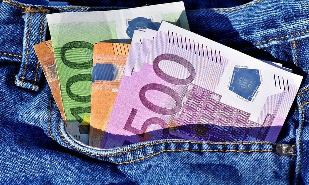 Νέο επίδομα 1.150 ευρώ: Ποιοι το δικαιούνται – Πότε θα καταβληθεί