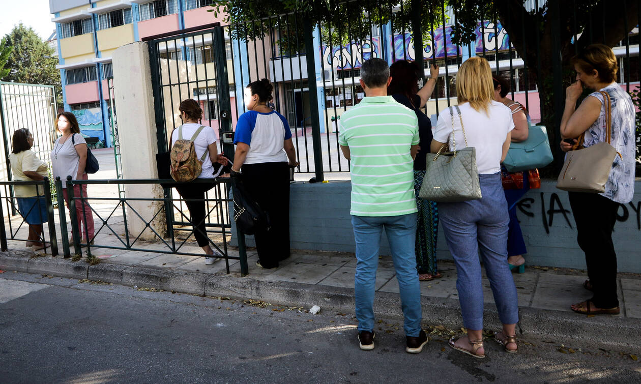 Βάσεις 2019: Ανακοινώνονται οι βαθμολογίες – Αυτές είναι οι σχολές που θα… καταποντιστούν