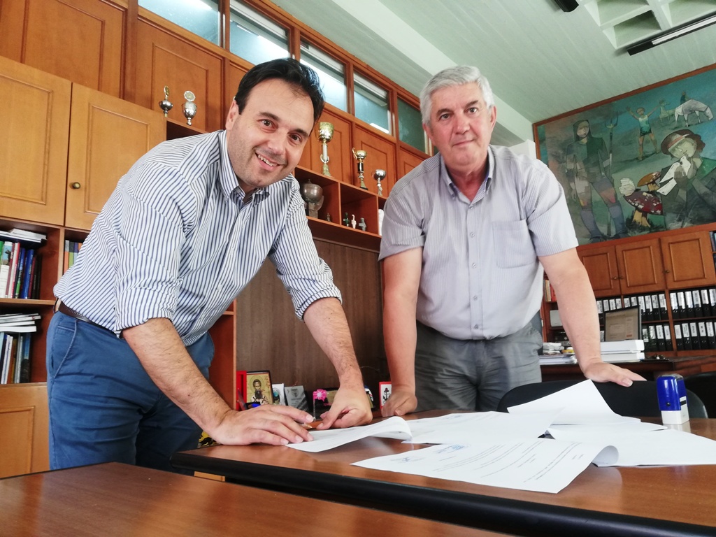 Επισκευές στο Δημοτικό κτίριο στον Διπόταμο