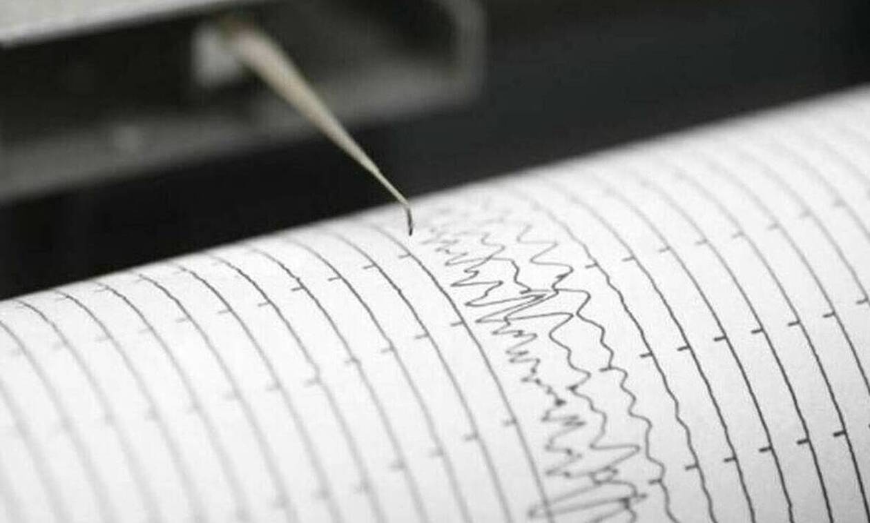 Κατέρρευσε κτήριο στο κέντρο της Αθήνας