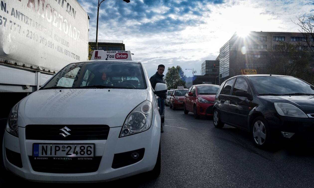 Διπλώματα οδήγησης: Τι αλλάζει για τους 17χρονους