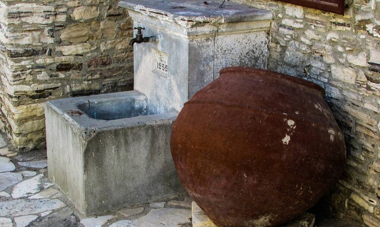 Πήλιο: Πήγε να πιει νερό από πηγή και κατέληξε στο νοσοκομείο