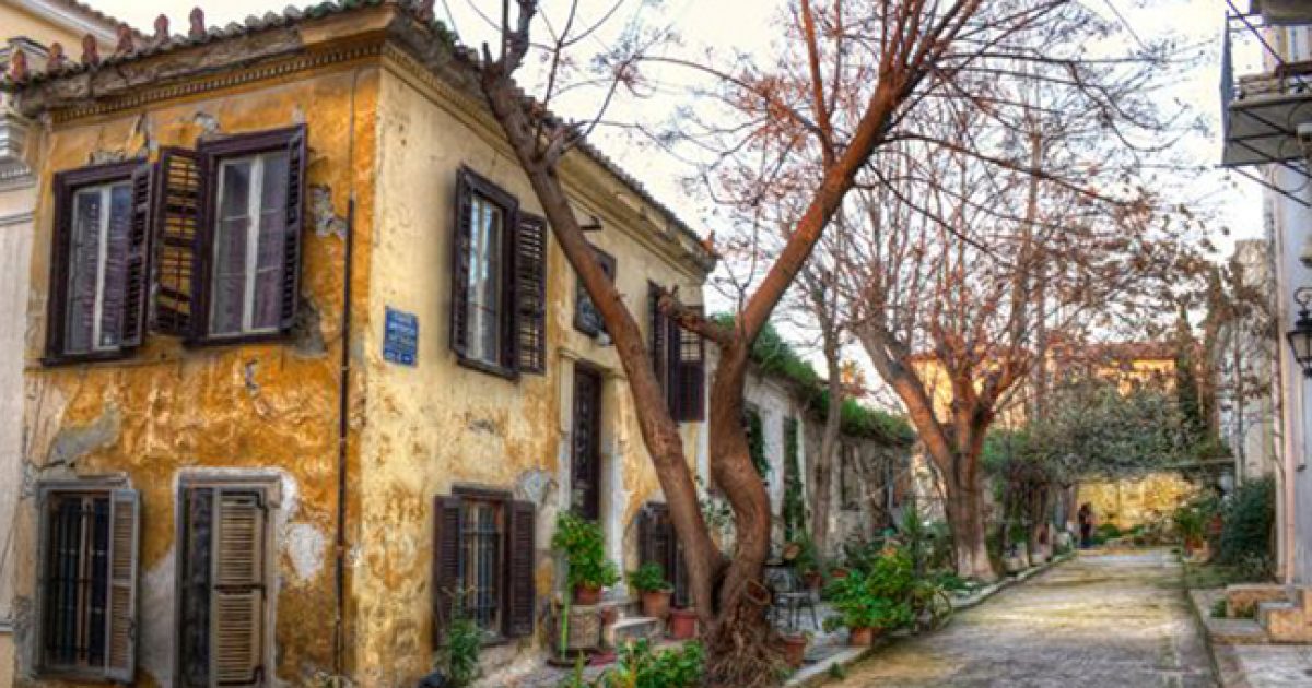 Αναφιώτικα: Η κορνίζα της Πλάκας! Πανέμορφες εικόνες γεμάτες χρώμα που θυμίζουν πίνακα ζωγραφικής!
