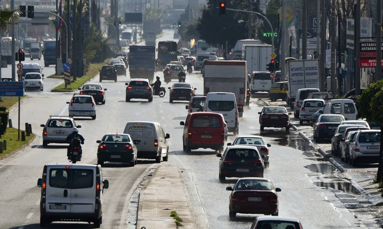 Αλλαγές στα τέλη κυκλοφορίας: Νέος τρόπος μέτρηση των εκπομπών ρύπων