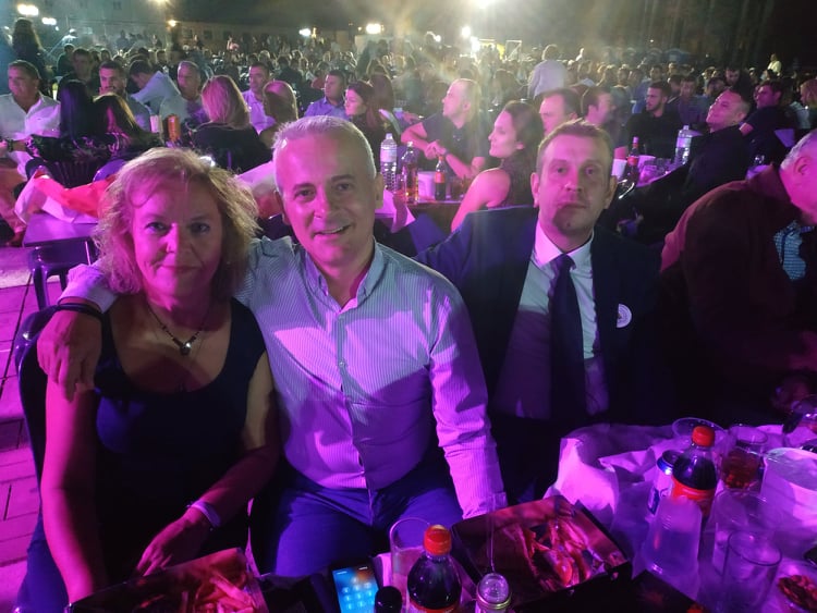 Πλήθος κόσμου στο 20ο Ηπειρώτικο  Πανηγύρι στην καρδιά της Αθήνας