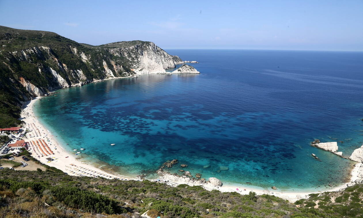Καιρός: Καλοκαιρινή η Τετάρτη με υψηλές για την εποχή θερμοκρασίες