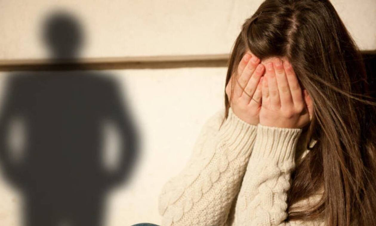 Φθιώτιδα: Δικηγόρος κατηγορείται για αποπλάνηση ανήλικης