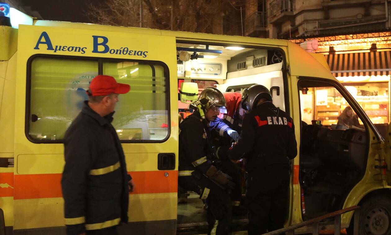 Αθήνα: Βρέθηκε απανθρακωμένος άνδρας μέσα σε αυτοκίνητο