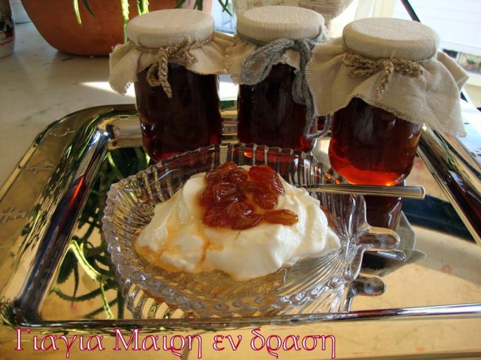 Γλυκό κουταλιού σταφύλι με fanta