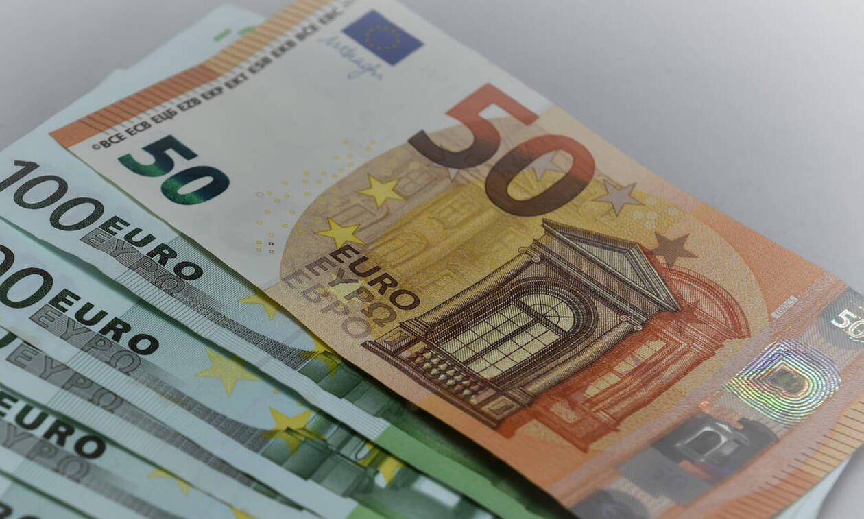 ΟΑΕΔ – Εποχικό επίδομα: Μέχρι αρχές Δεκεμβρίου οι αιτήσεις – Ποιοι οι δικαιούχοι