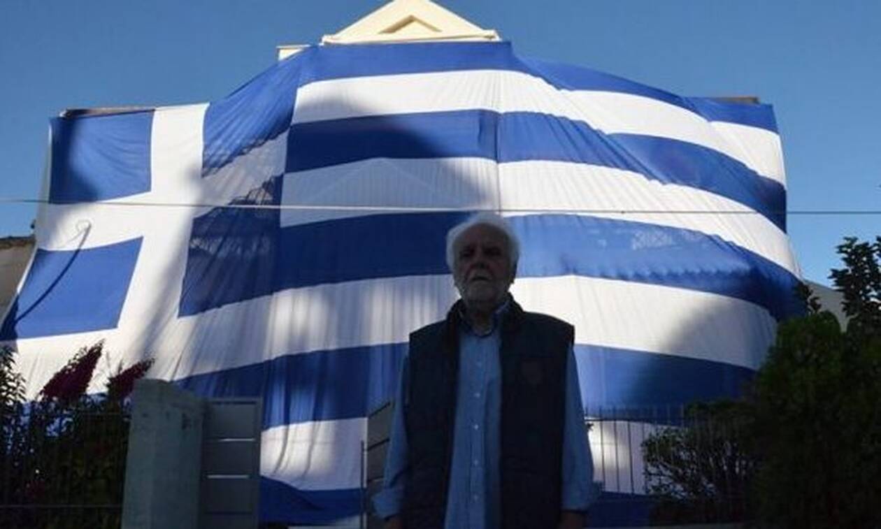 28η Οκτωβρίου: Ο αντιδήμαρχος Άργους «σκέπασε» το σπίτι του με ελληνική σημαία