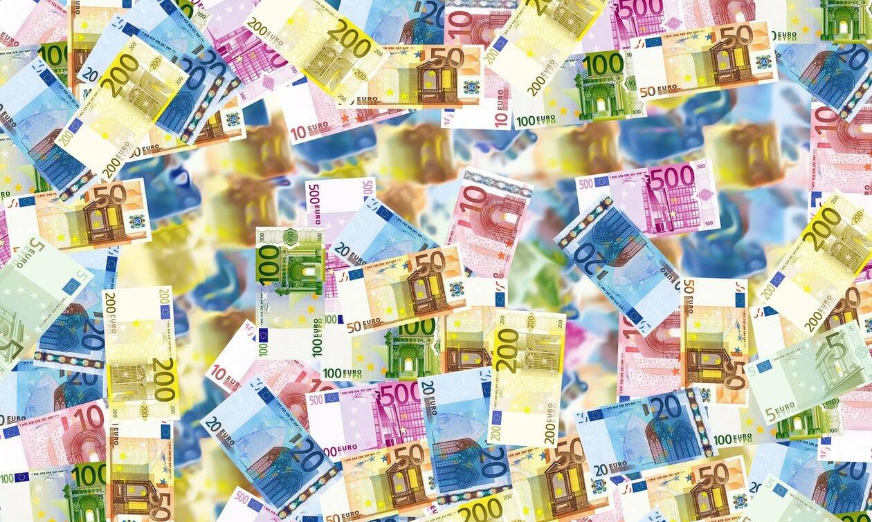 Δικαστική απόφαση ανοίγει ο δρόμος για τη διεκδίκηση 13ου και 14ου μισθού