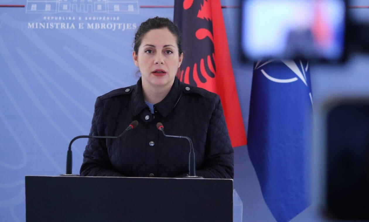 Σεισμός Αλβανία: Ξέσπασε σε κλάματα η υπουργός Άμυνας της Αλβανίας (βίντεο)