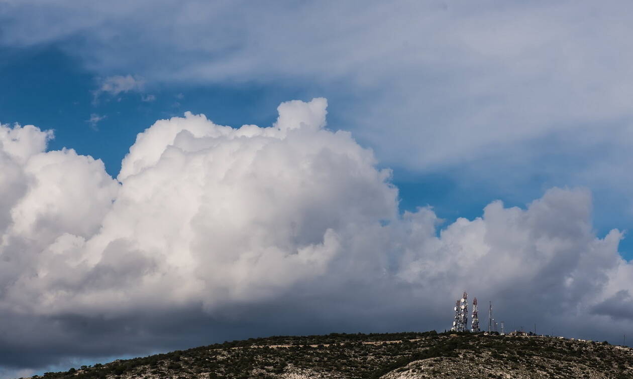 Με άστατο καιρό η Πέμπτη – Δείτε πού και πότε θα βρέξει