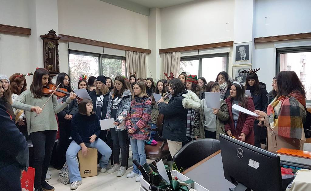 Κάλαντα στο Δημαρχείο Τρικκαίων
